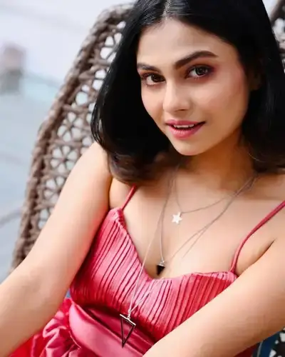 Call Girls Service in Gharghoda